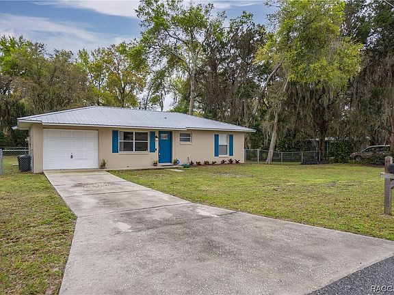 3rd image of 1363 County Road 437