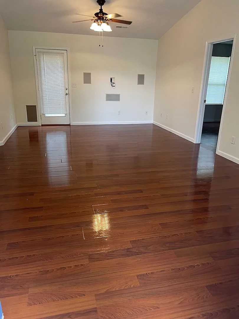 3 bed, 2.0 bath, $1,950 — Photo 2