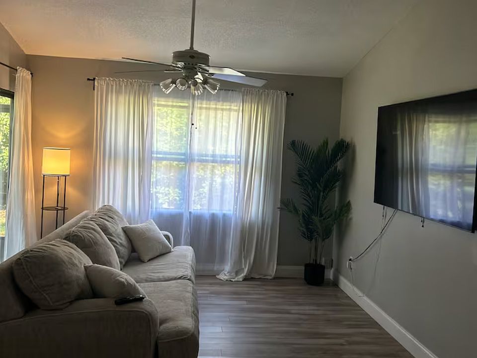 1st image of 8328 Westover Ct #1