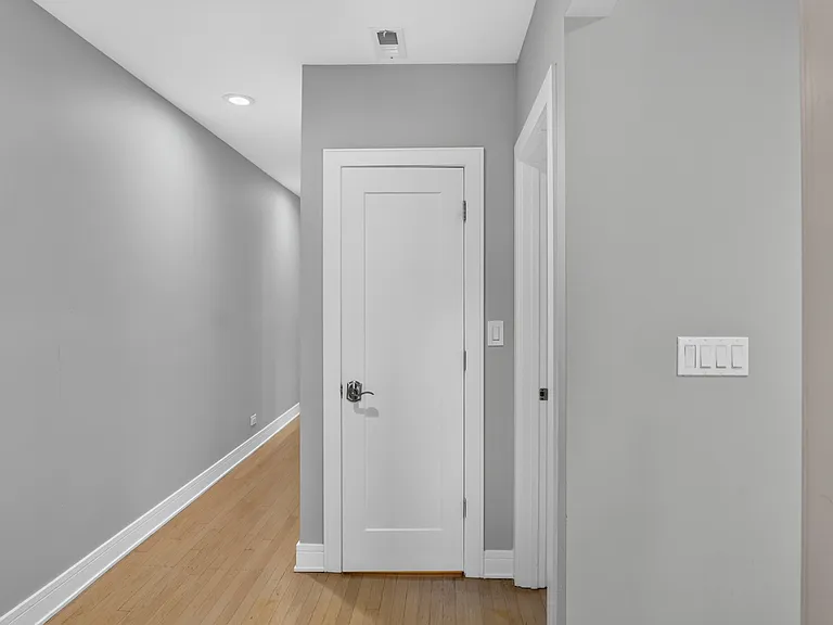 6629 S Ingleside Ave #2 — Photo 10