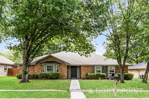 422 Ash Ln Photo 1