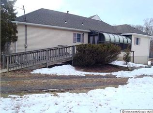 473 E Freehold Rd, Freehold, NJ 07728