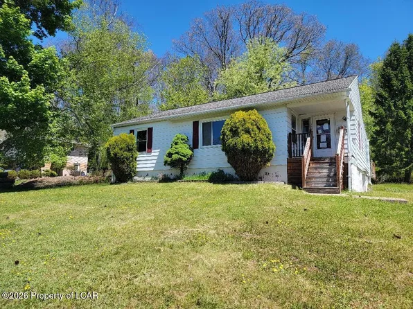 100 Rice St, Trucksville, PA 18708
