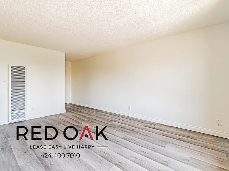 277 E Avenue 41 #307 — Photo 5