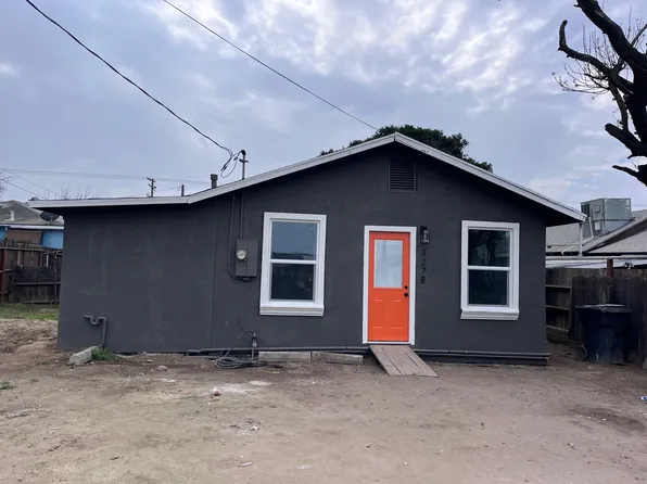 327 Hosmer Ave, Modesto, CA 95351