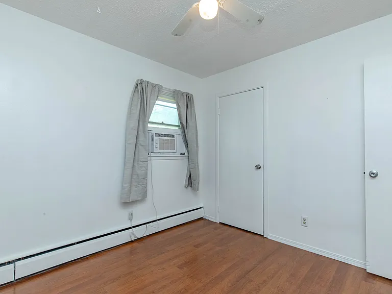 229 E Fairmont Blvd — Photo 13