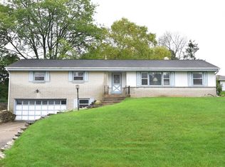 12665 W Verona Dr, New Berlin, WI 53151