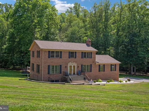 6 Roseville Ct, Stafford, VA 22556