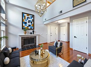 2342 Hamilton Pl, Schaumburg, IL 60194