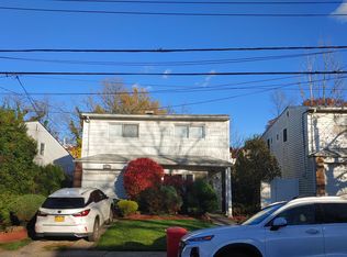 477 Mountainview Ave, Staten Island, NY 10314