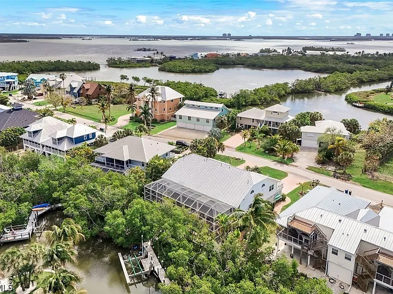 21580 Indian Bayou Dr #582 — Photo 48