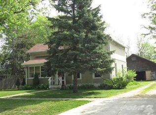 313 Pleasant St, Clinton, WI 53525