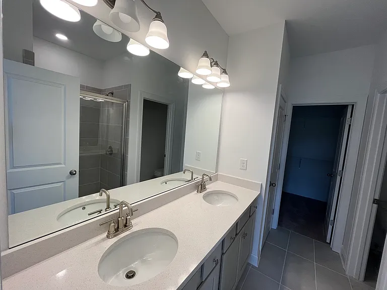 4277 Baden Aly — Photo 18