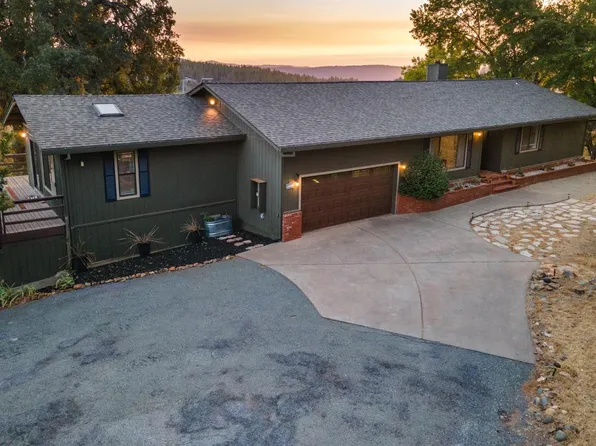 6520 Garden Park Dr, Garden Valley, CA 95633
