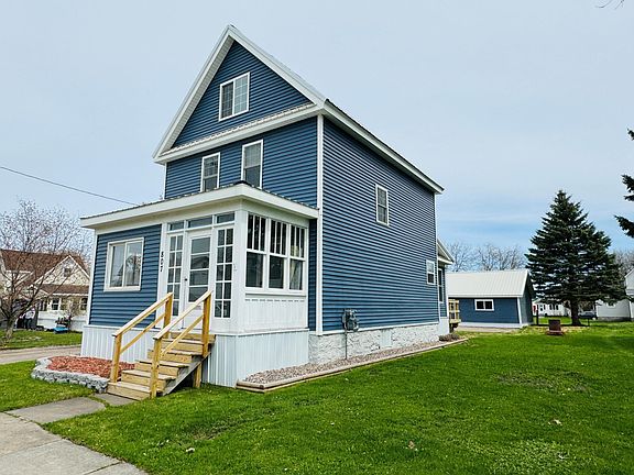 4th image of 807 Swinton St