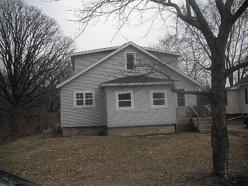 1st image of 775 Opal St