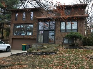 107 Alleyne Dr, Pittsburgh, PA