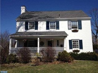 465 Gainsboro Rd, Drexel Hill, PA 19026