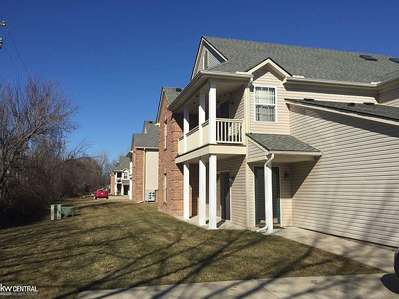 2nd image of 45699 Cagney Dr #58