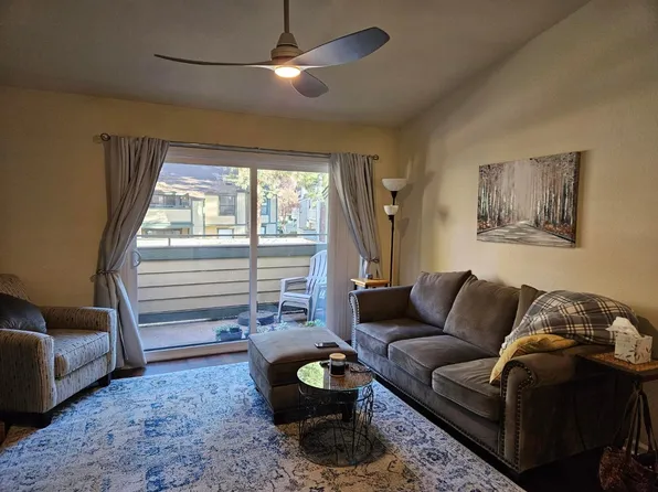 301 Del Verde Cir APT 8, Sacramento, CA 95833