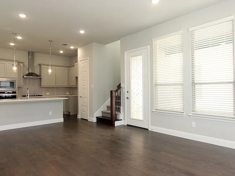 4127 Runway Mews — Photo 11