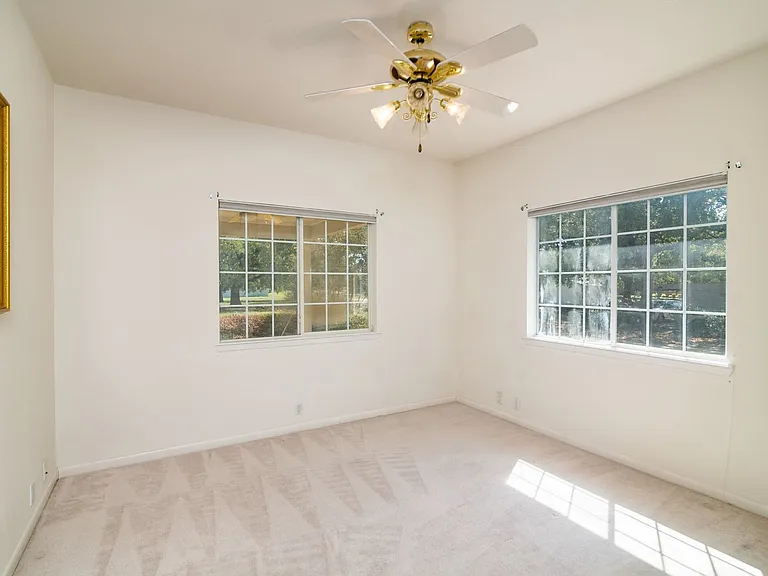 4525 Teasley Ln — Photo 21