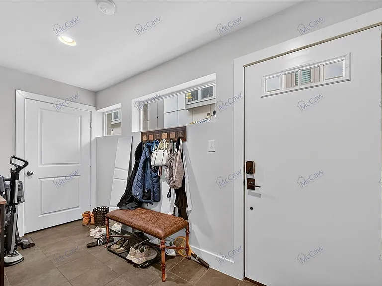 5618 Lindell Ave #6 — Photo 3