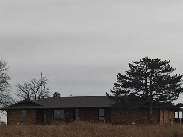 3600 Frontier, Perry, OK 73077