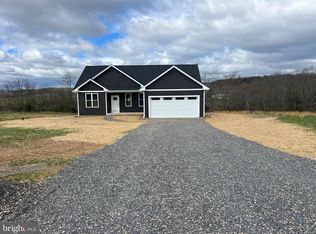 24 Sleepy Mdw, Augusta, WV 26704