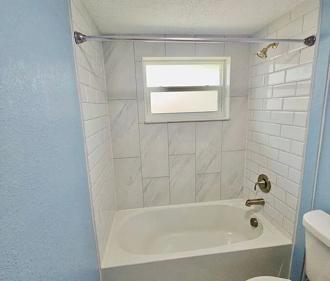 9100 Hunt Club Ln — Photo 39