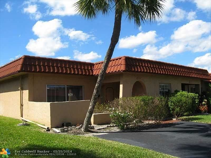 2nd image of 2321 SW 81st Ter
