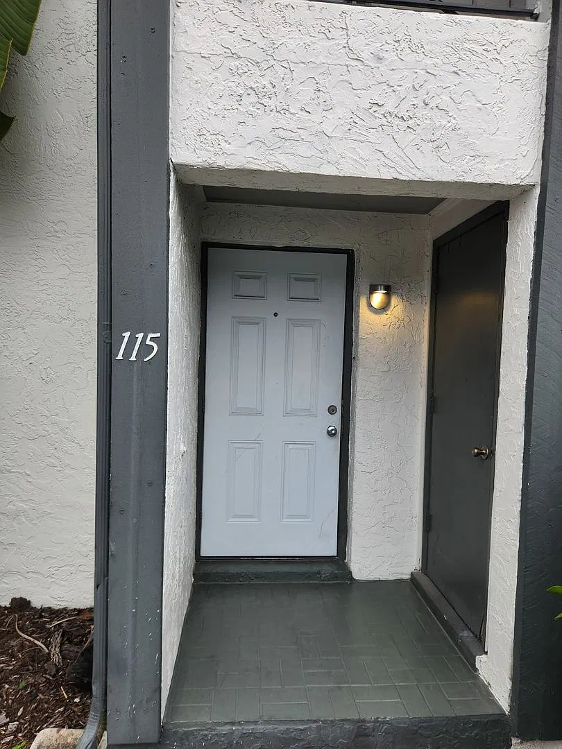 Wyoming Flats Apartments — Photo 3