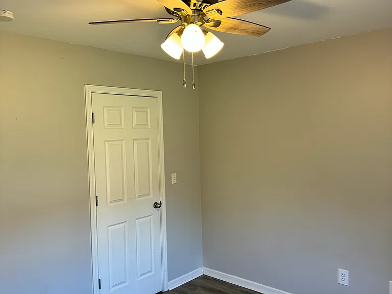 1309 Baron Ct — Photo 7