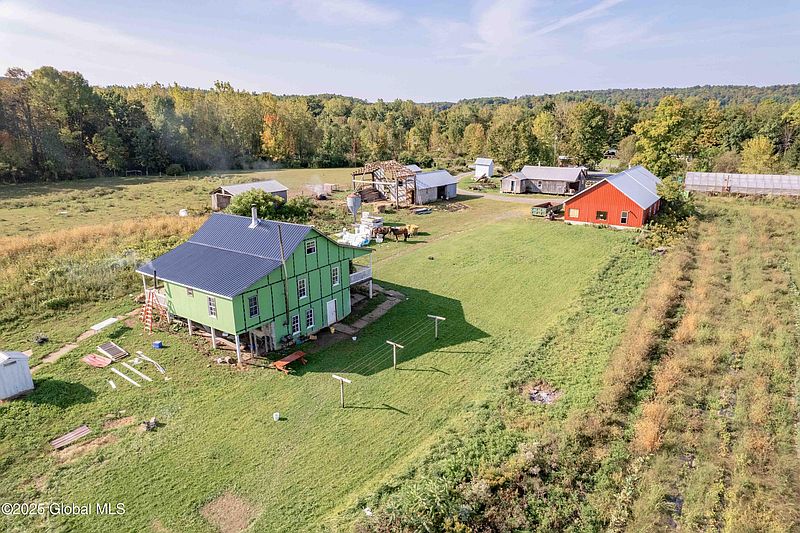 3rd image of 329 Anderson Road