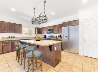 4919 Graphite Creek Rd, Jurupa Valley, CA 91752