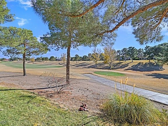 2nd image of 7133 Mission Hills Dr