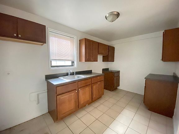 5th image of 1100 Warburton Ave APT 6B