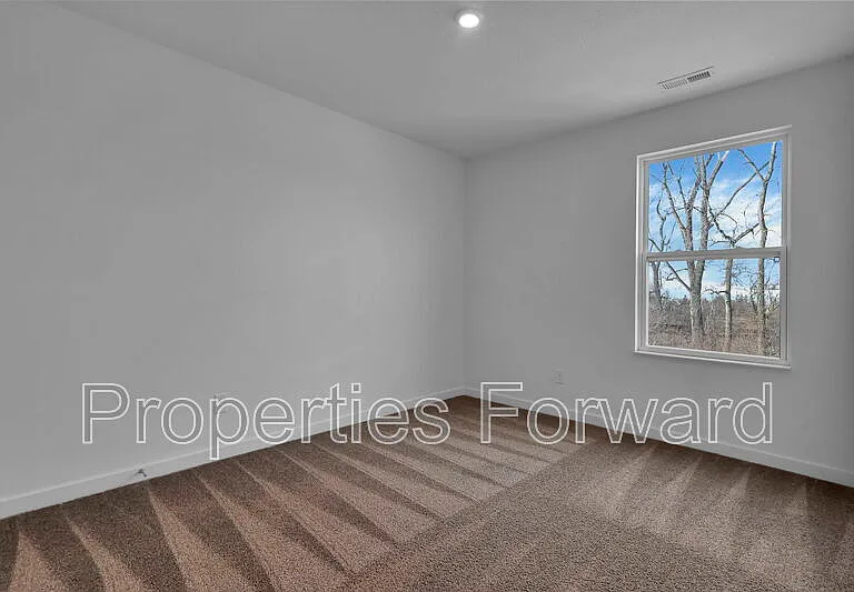21 Thurber Rd — Photo 40