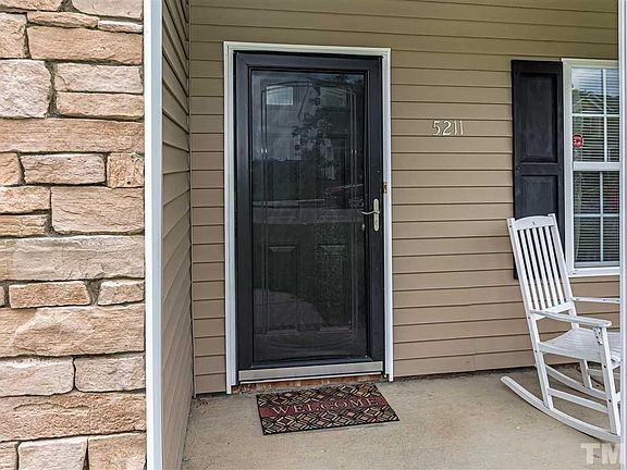2nd image of 5211 Silverbrook Dr