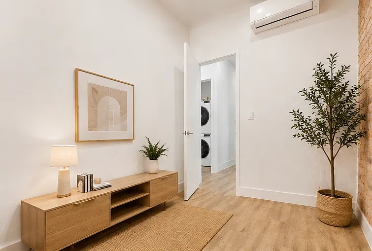723 Knickerbocker Ave #3A — Photo 4