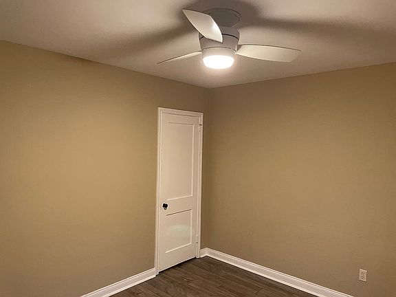 2nd image of 232 E Park Pl