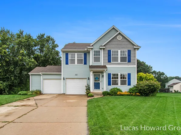 4589 Torrington Dr SE, Kentwood, MI 49512