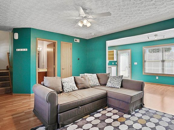 5th image of 6059 Treaty Ln