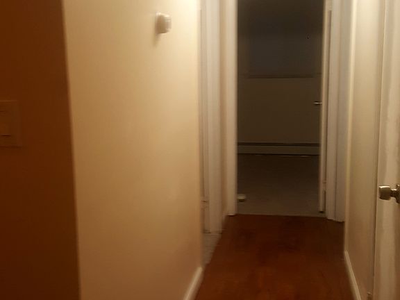 Apt 1 Hall