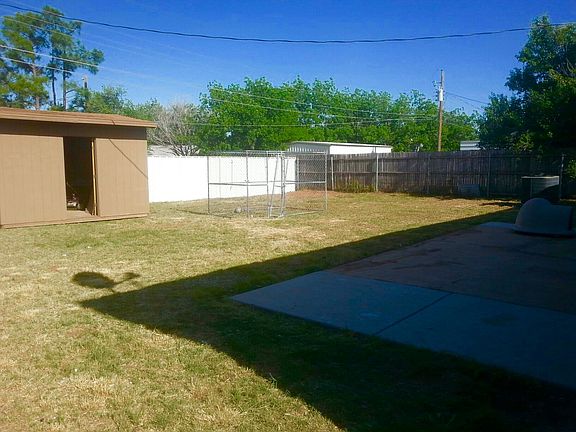 5th image of 4312 McKnight Dr