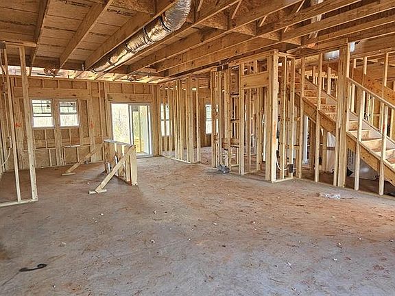 3rd image of 520 Barbican Pl