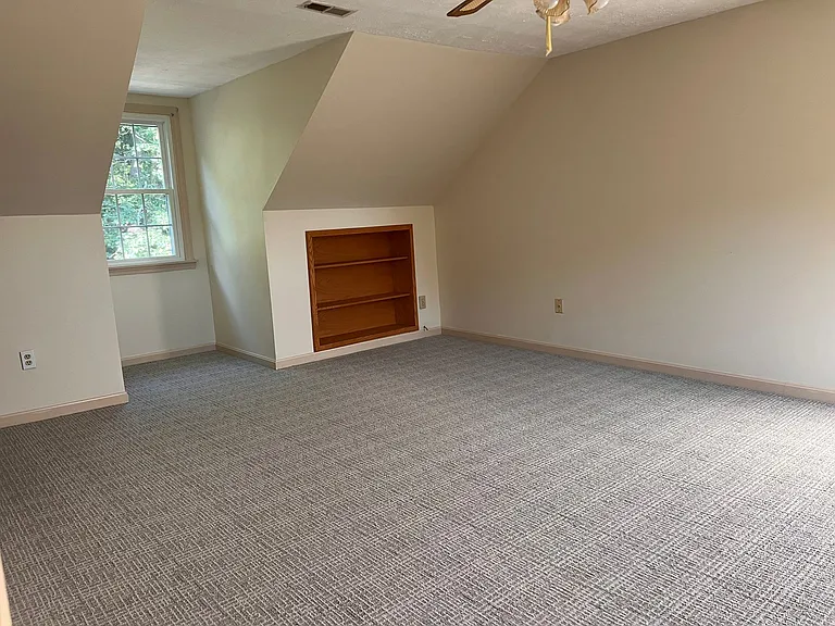 48 High Bridge Hl — Photo 11