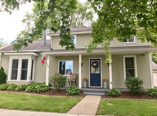 132 S Ann St, Fowlerville, MI 48836