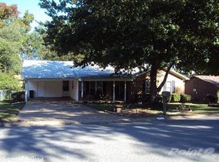 411 Newcomb Dr, Benton, AR 72015