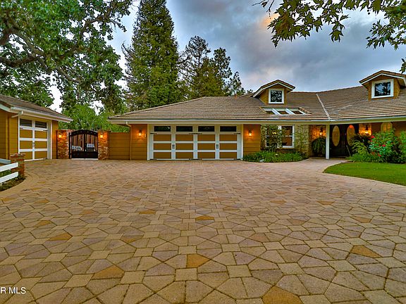 3rd image of 4235 Saddlecrest Ln